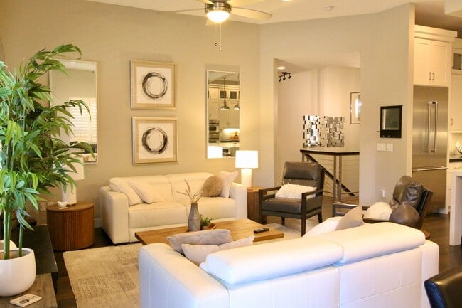 Building Photo - Lovely Home For Rent In Highland, UT (Fully Furnished)