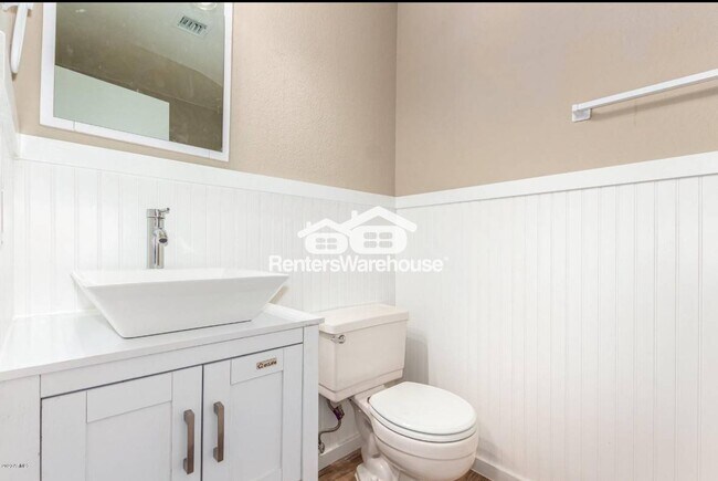 Building Photo - 4820 N 89th Ave