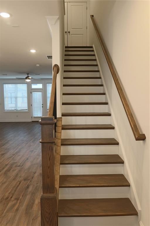 Building Photo - 5430 Howington Ct