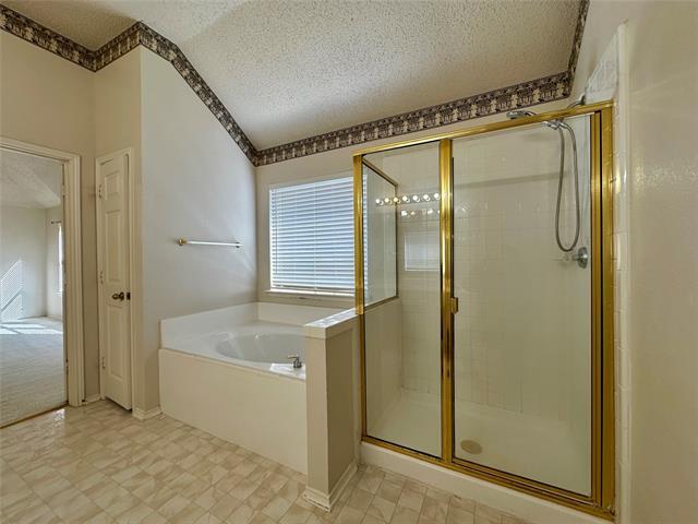 Building Photo - 8240 Fountain Ridge Dr