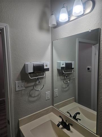 Building Photo - 1724 Lone Lynx Wy