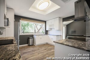 Building Photo - 8605 Wood Peak