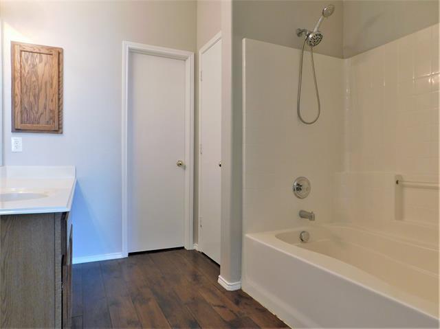 Building Photo - 1107 Mockingbird Dr