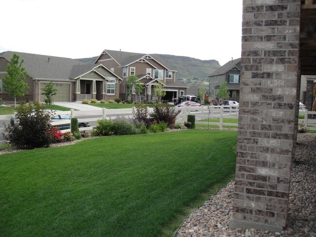 Building Photo - Absolutely Stunning West Arvada/Golden Gem...
