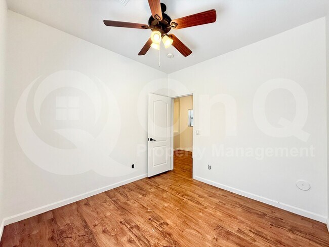 Building Photo - 17217 N 184th Ln