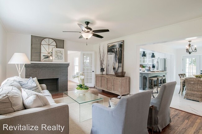 Building Photo - 3 br, 2 bath House - 65 Bishop Lane S