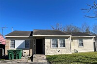 Building Photo - 10509 Fairland Dr