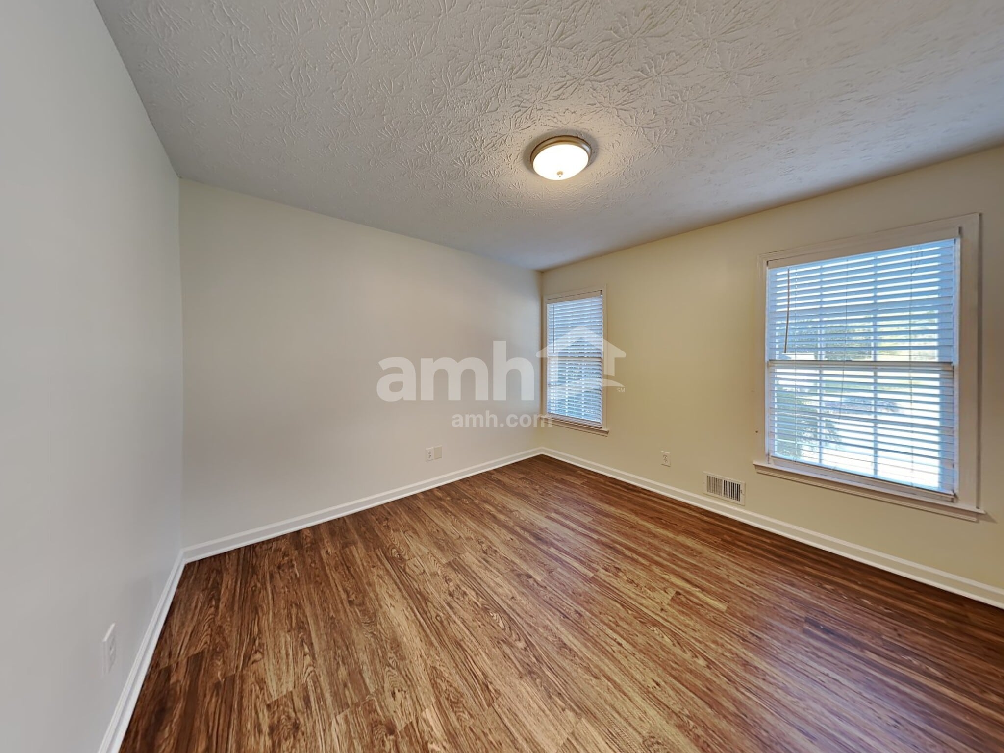 Building Photo - 2718 Ridgely Ct