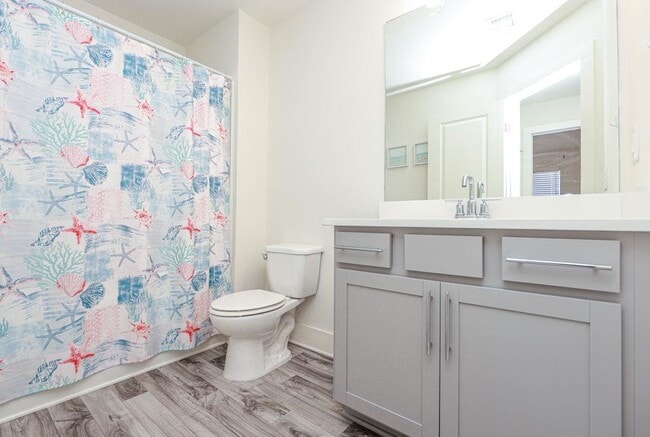 Building Photo - 7 Steelwood Ct