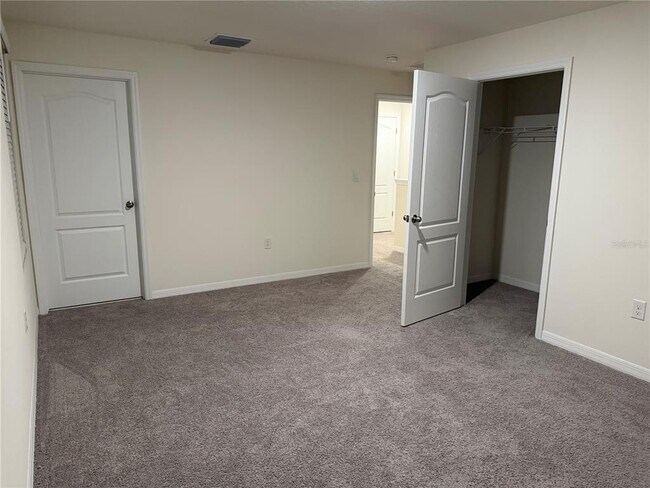 Building Photo - 6606 Leo Ln