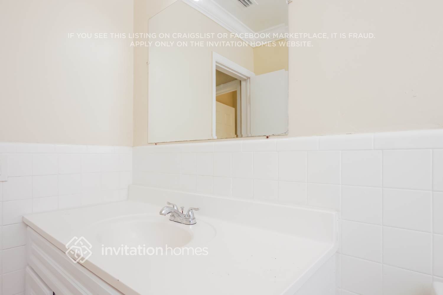 Building Photo - 1270 NW 175th Terrace