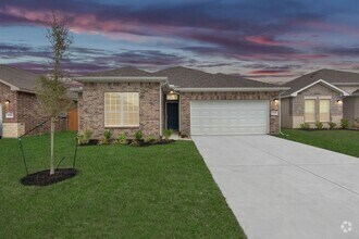 Building Photo - The Maple – Spacious Design, Exceptional L...