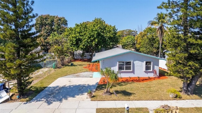 Building Photo - 2171 NW 29th Ave