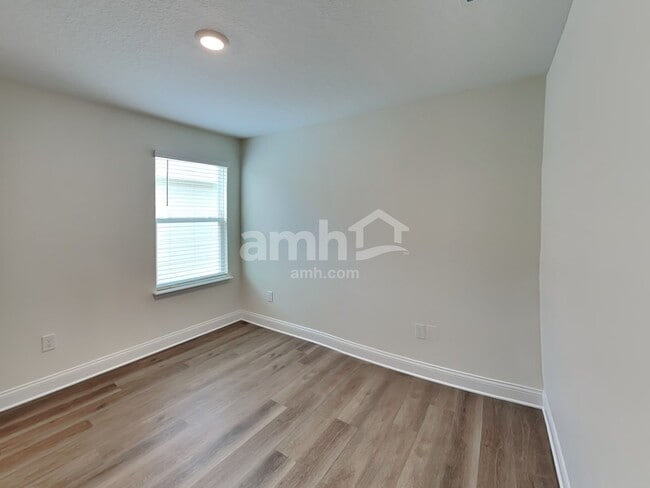 Building Photo - 1079 Grafton Ridge Dr