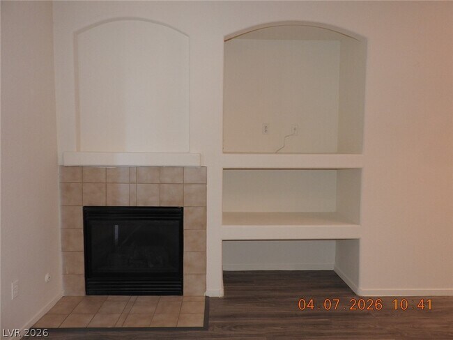 Building Photo - 9195 Briarthorne St