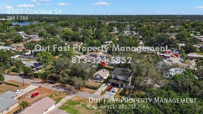 Building Photo - 8507 Claonia St