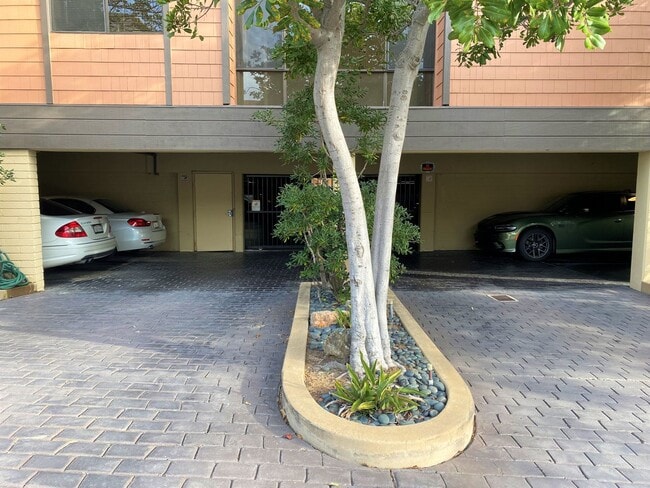 Building Photo - Peek A Boo View of San Diego Bay! Serene C...