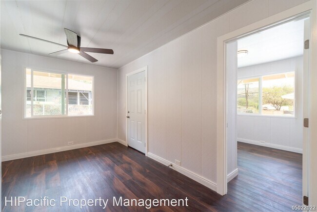 Building Photo - 2 br, 1 bath House - 87-346 Hakimo Rd B