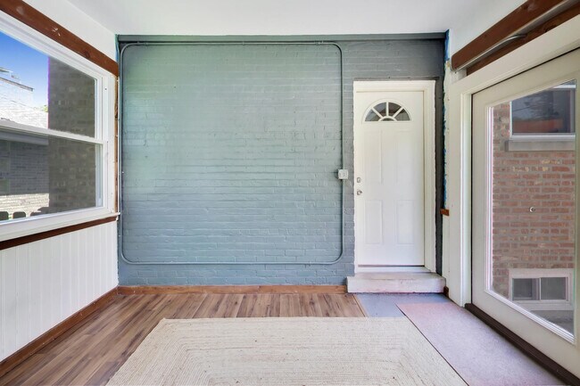 Building Photo - 8326 N Kostner Ave