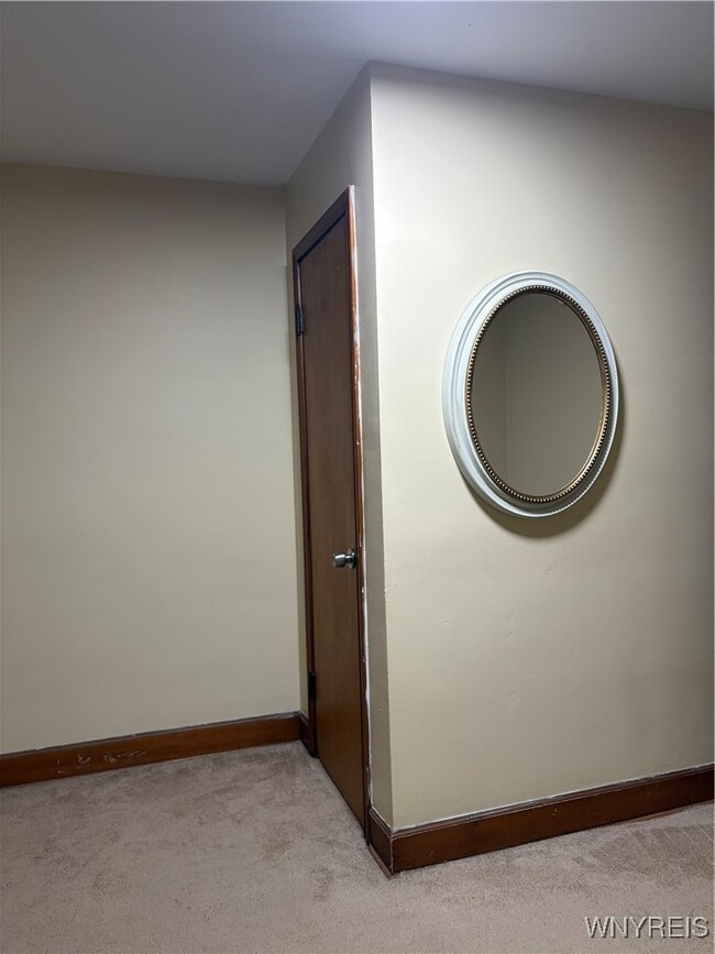 Building Photo - 624 16th St