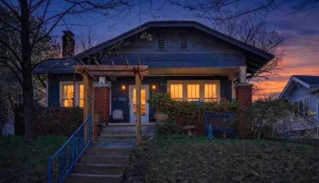 Building Photo - Beautiful 3 Bedroom!