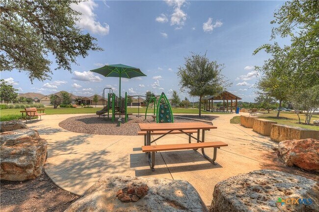 Building Photo - 382 Nightshade Trl