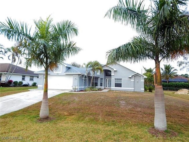Primary Photo - 424 SW 38th Pl