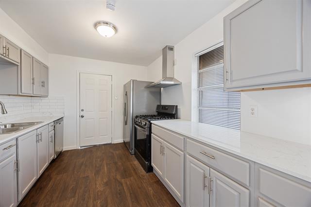 Building Photo - 3827 Vineyard Dr