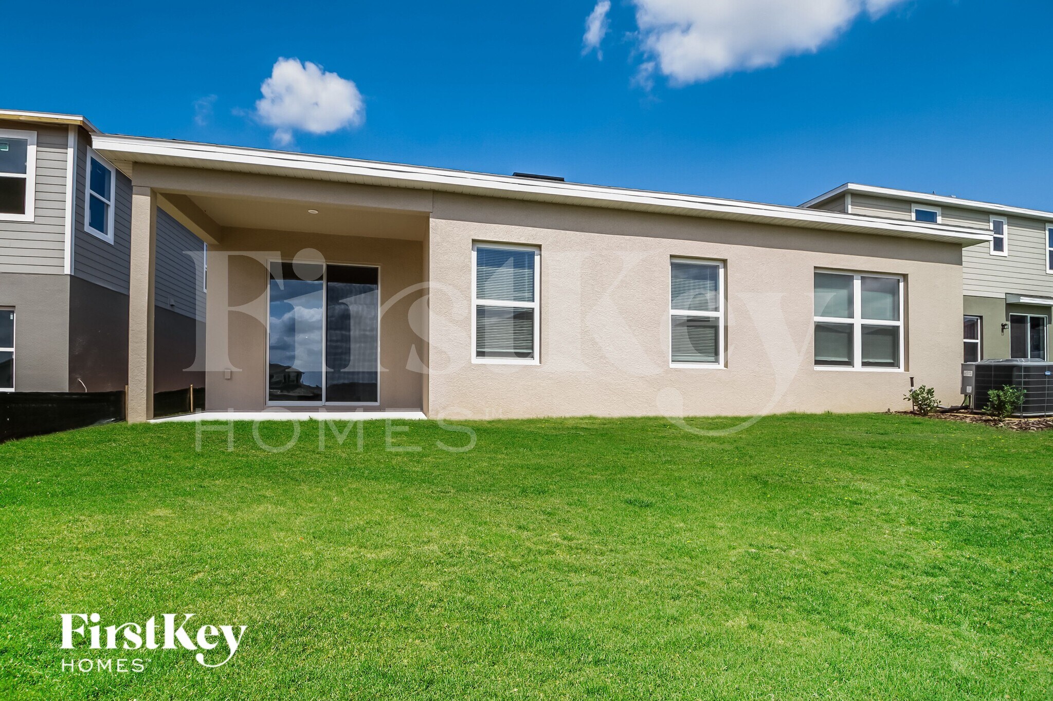 Building Photo - 3058 Hill Point St