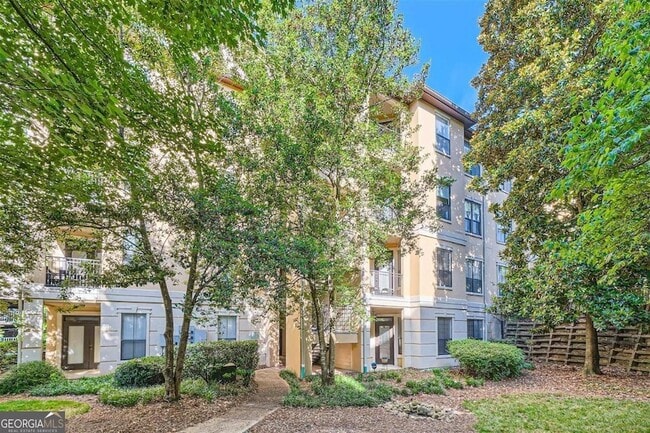 Building Photo - 3777 Peachtree Rd NE