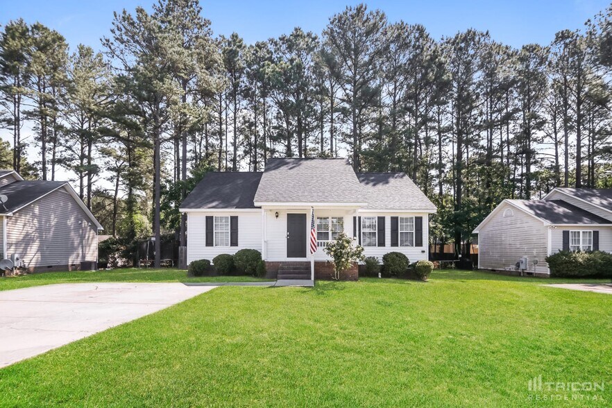 Primary Photo - 2028 Ballston Pl