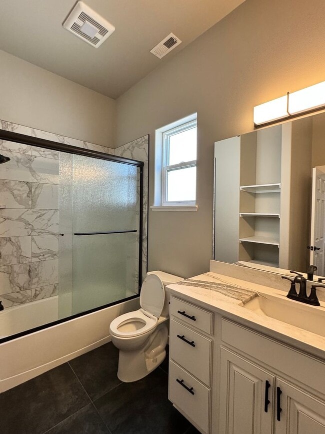 Building Photo - Occupied, do not disturb tenants.  West Valley 3 bedroom 3 Car Garage Custom Built