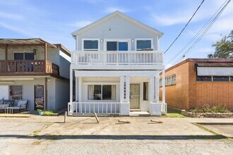 Building Photo - 313 Grand Ave