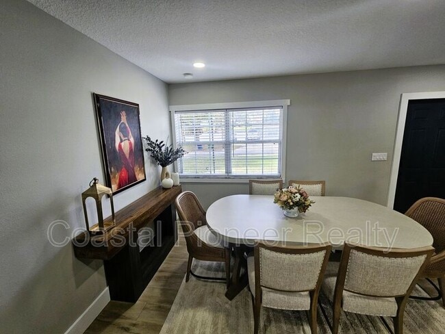 Building Photo - 8711 N Wick Pl