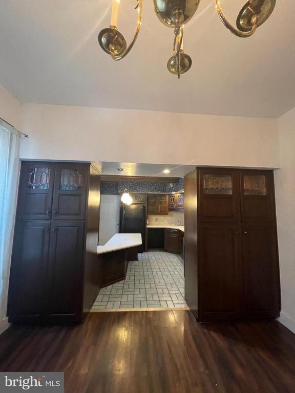 Building Photo - 1128 N 6th St