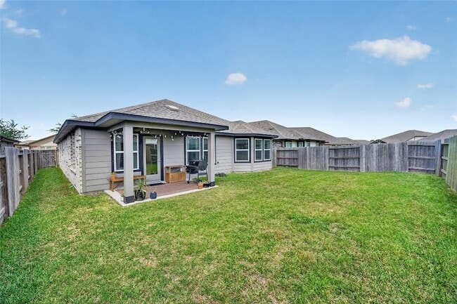 Building Photo - 10109 Waterwall Ln