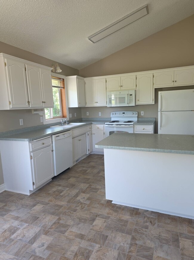 Building Photo - 4702 Blanding Ct