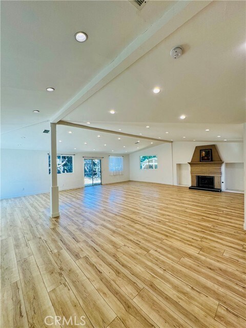 Building Photo - 9625 Aqueduct Ave