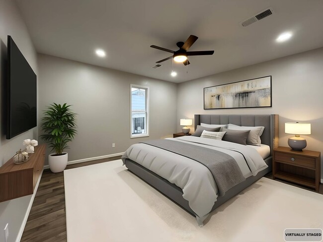 Building Photo - 605 Byars St