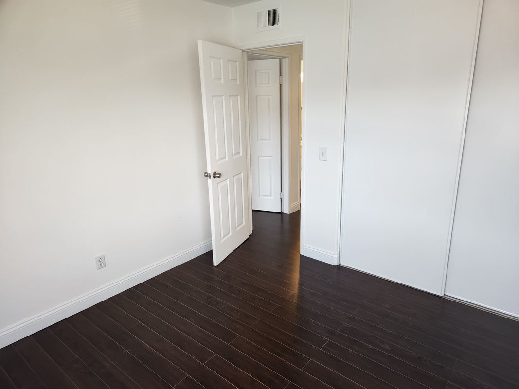 Building Photo - 13079 Winterpark Way