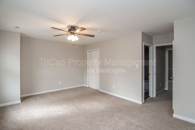 Building Photo - 1806 Township Cir