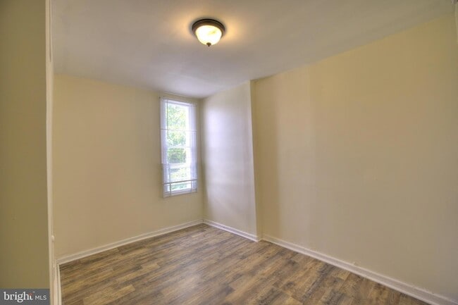 Building Photo - 2540 Greenmount Ave