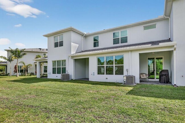 Building Photo - 3585 NW Solange Ct