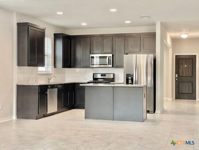 Building Photo - 2148 Pecan Island Dr