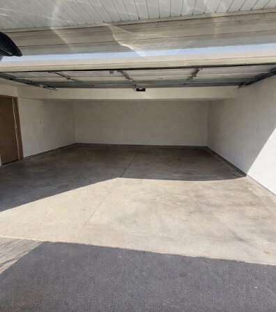 Building Photo - 3700 Westmark Cir