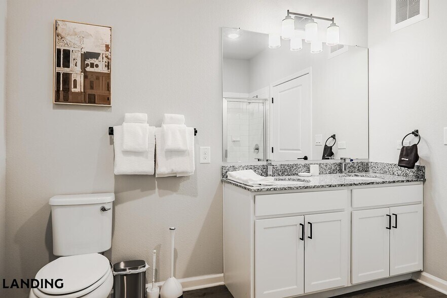 Building Photo - 1650 Harris Hill Rd