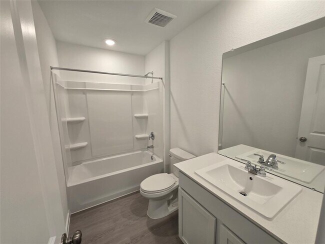 Building Photo - 6209 Alder Crk Dr
