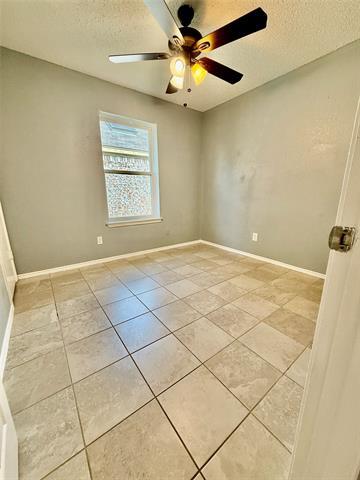 Building Photo - 2428 Pecan Grove Ct