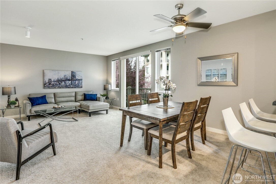 Building Photo - 13301 SE 79th Pl
