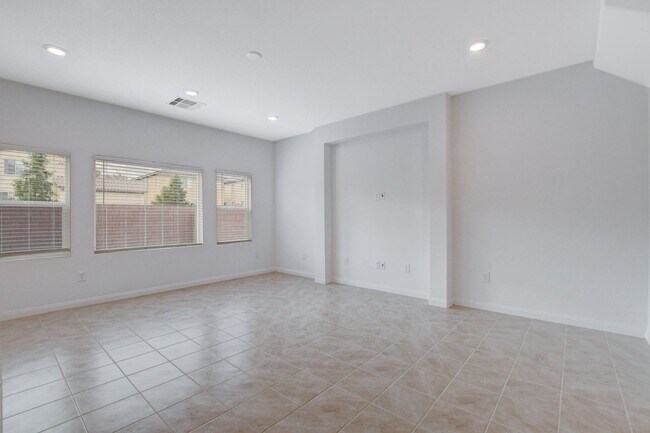 Building Photo - 7821 Tomsburgh Ln